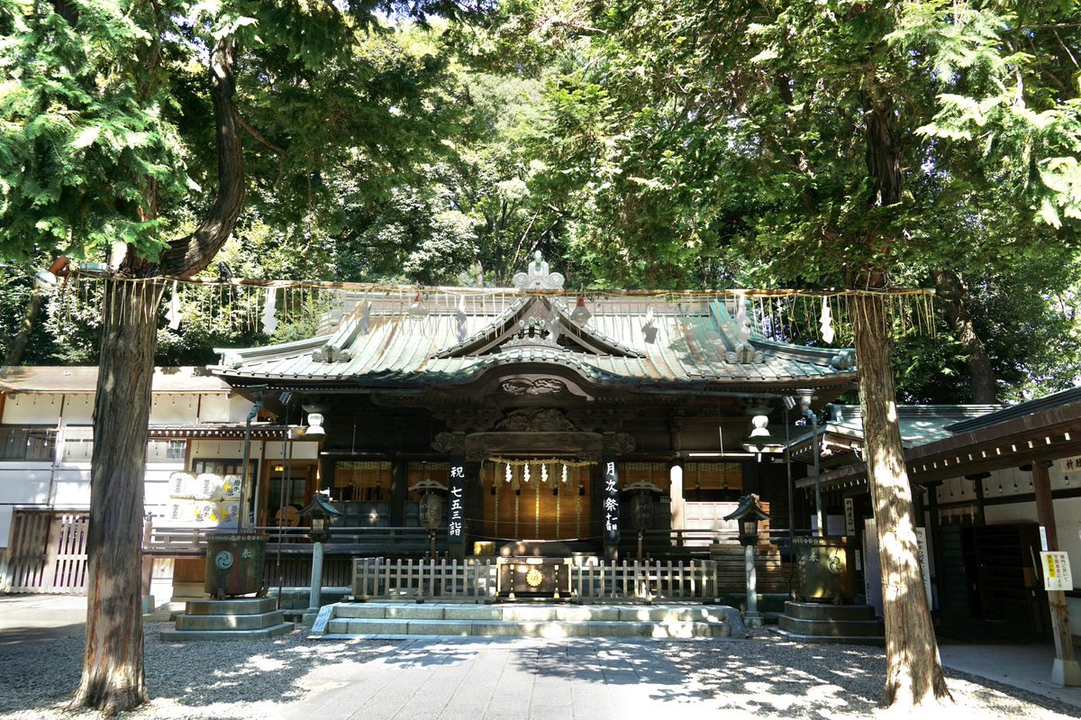 御朱印 神社メモ 調神社 の狛ウサギ 手水舎や神池のウサギの吐水口など 数多くのウサギたち つきのみや つきじんじゃ 月と兎の関係 今年は月初が十五夜でしたが10月29日は十三夜 あと少しです 調神社 狛ウサギ