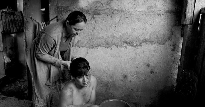 mutaciones_cine's tweet photo. Lav Diaz es capaz de visibilizar lo que oculta un manto de falsa justicia y de poner en duda lo que el tiempo ha convertido en Historia.
#TheWomanWhoLeft
En @Filmin
https://t.co/1mTh9FFshh https://t.co/AkTy1dgpym