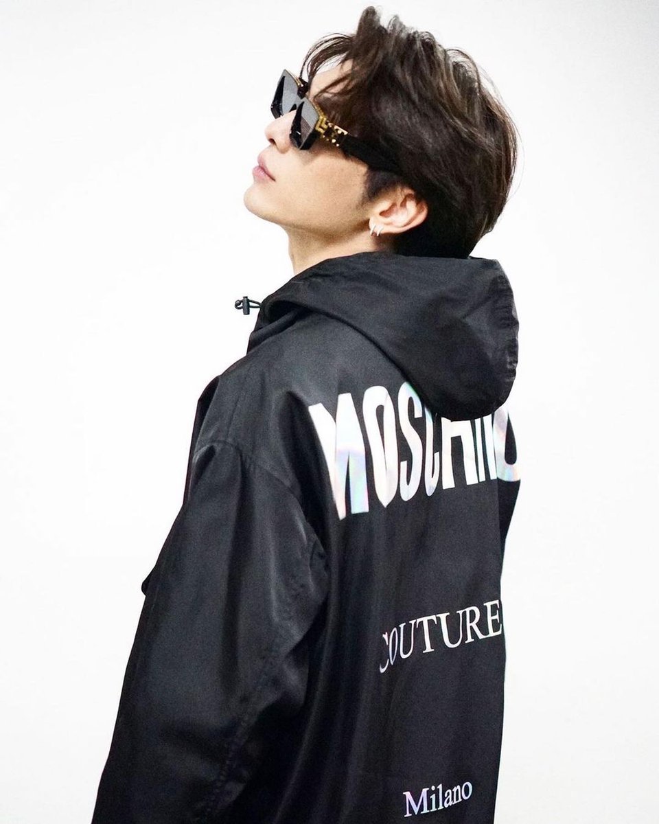 him moschino