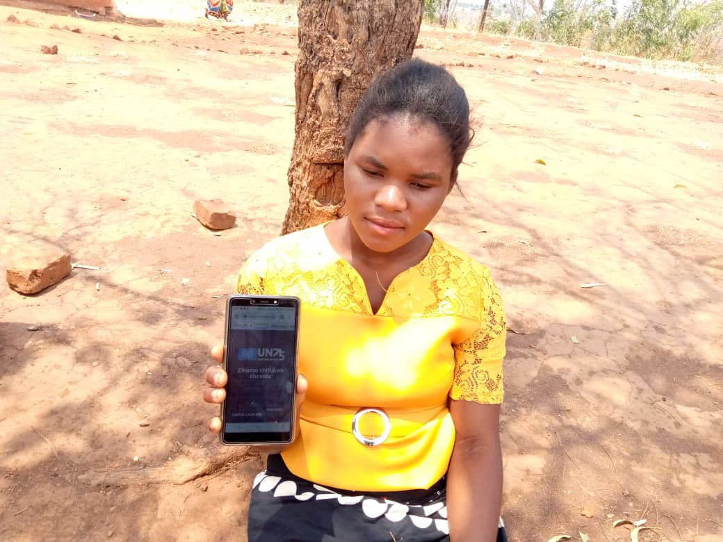 YoungWHong's tweet photo. Voices of young people living in rural areas od Malawi are heard in #UN75Dialogue ! It is not too late and now it is time for you to take the survey because yiur voice must be counted ! click https://t.co/6amdJkzYRJ #UN75 @UNFPAMalawi @UNMalawi https://t.co/J3kXLidoDk