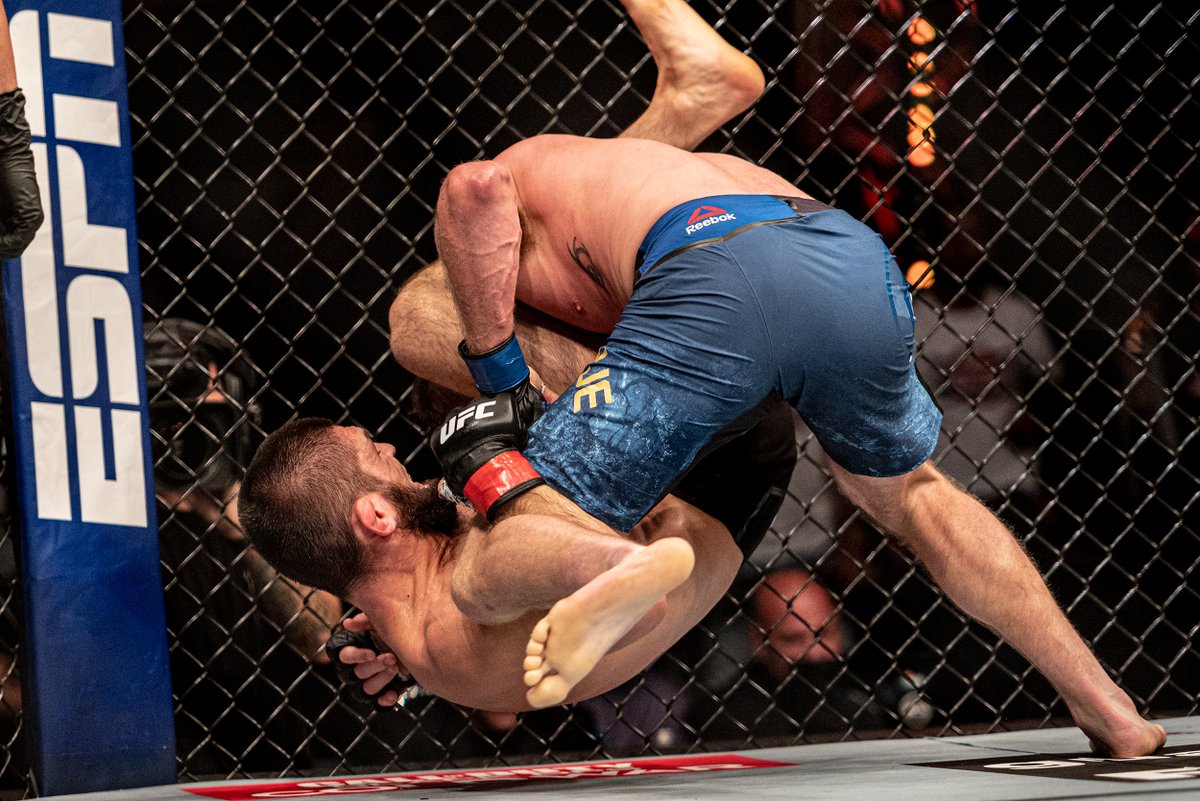 Last 3 title defences by @TeamKhabib 🐐
🏆 SUB - Justin Gaethje
🏆 SUB - Dustin Poirier
🏆 SUB - Conor McGregor https://t.co/DgBWPkpMx8