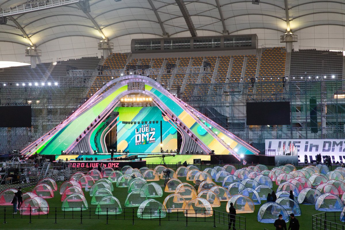 KJH_GLOBAL's tweet photo. [📰] 201026 - DMZ Concert which was aired on October 24 can be re-watched on MBC website, 'Live in DMZ' Naver TV, 'MBC EVENT' VLIVE, and will be broadcasted as a special 100 minutes program on October 29 at 11:40 PM KST.
ㅡ https://t.co/8EJIWEtyQe

#KIMJAEHWAN #김재환 https://t.co/strpZn3Dki