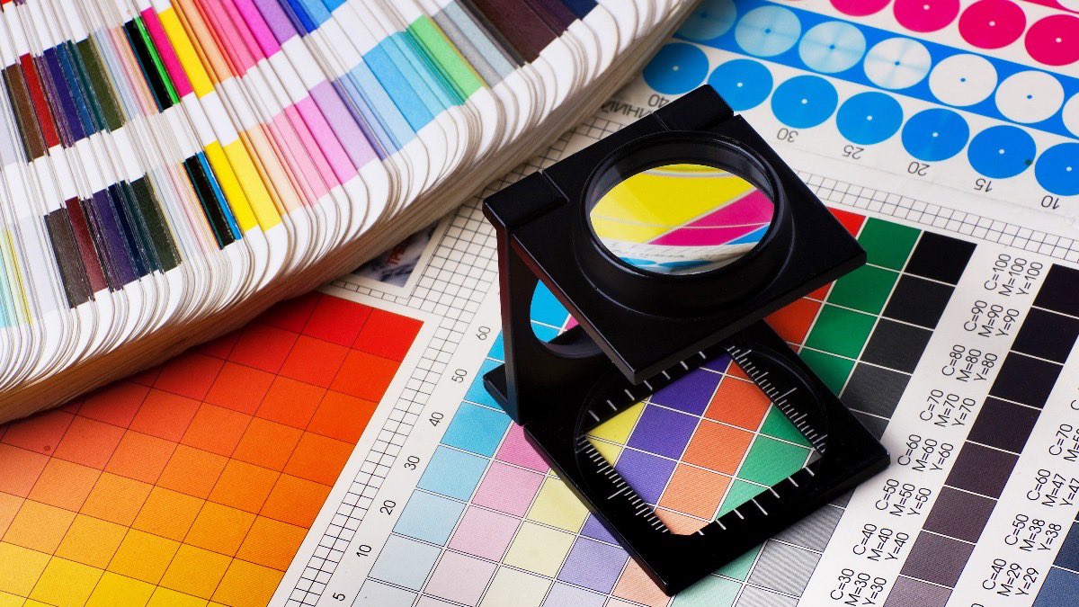 Pantone colour guides are used in a wide range of industries for accurate colour identification, #design specification, #quality control and #communication. Let us help you with your #packaging, #envelope, and #labels today for the perfect design.
#design #pantone #colour #brand https://t.co/iQmnif4qaE