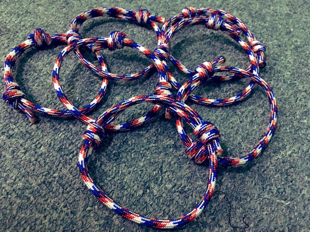 infinityhun's tweet photo. WTS/LFB ( HELP RT ) 

Kim Hanbin Inspired Bracelet

1st Pic - 30.00 php
2nd Pic - 15.00 php (limited stocks left) 

+++ freebies 

Just send a dm to order 😊 https://t.co/pdWFB0jo5A