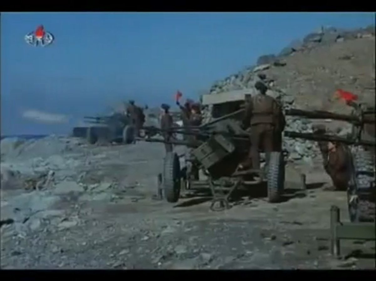 朝鮮人民軍bot on Twitter 