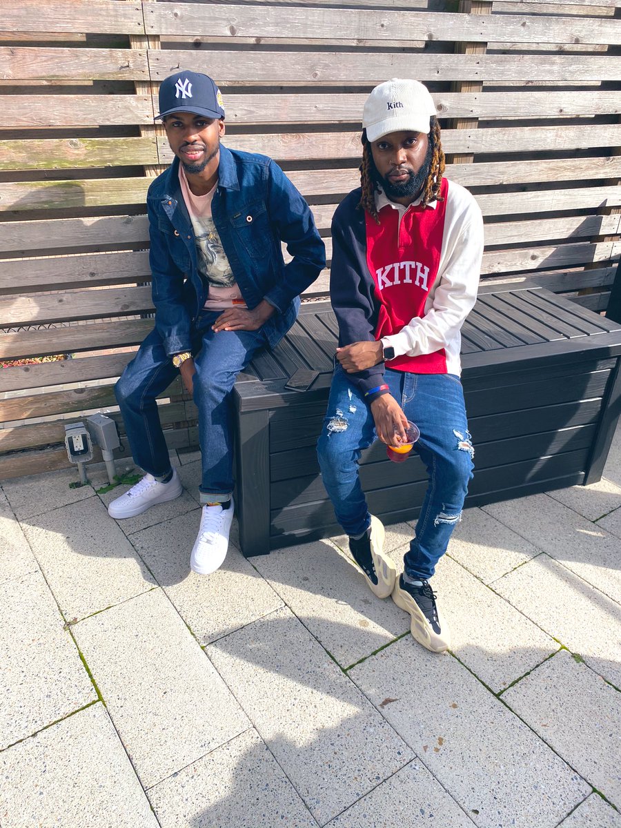 NAJSQUIAT's tweet photo. Don’t disrespect me and my gang 💥 https://t.co/4zXHOGHqOx