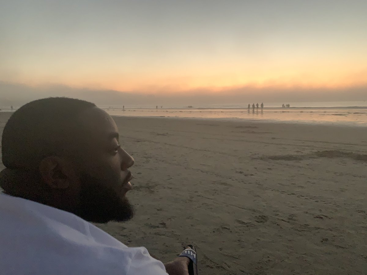 StephaneeMalan's tweet photo. #beachday #lajollabeach #sandiego https://t.co/6Sk5n4Q6Xs