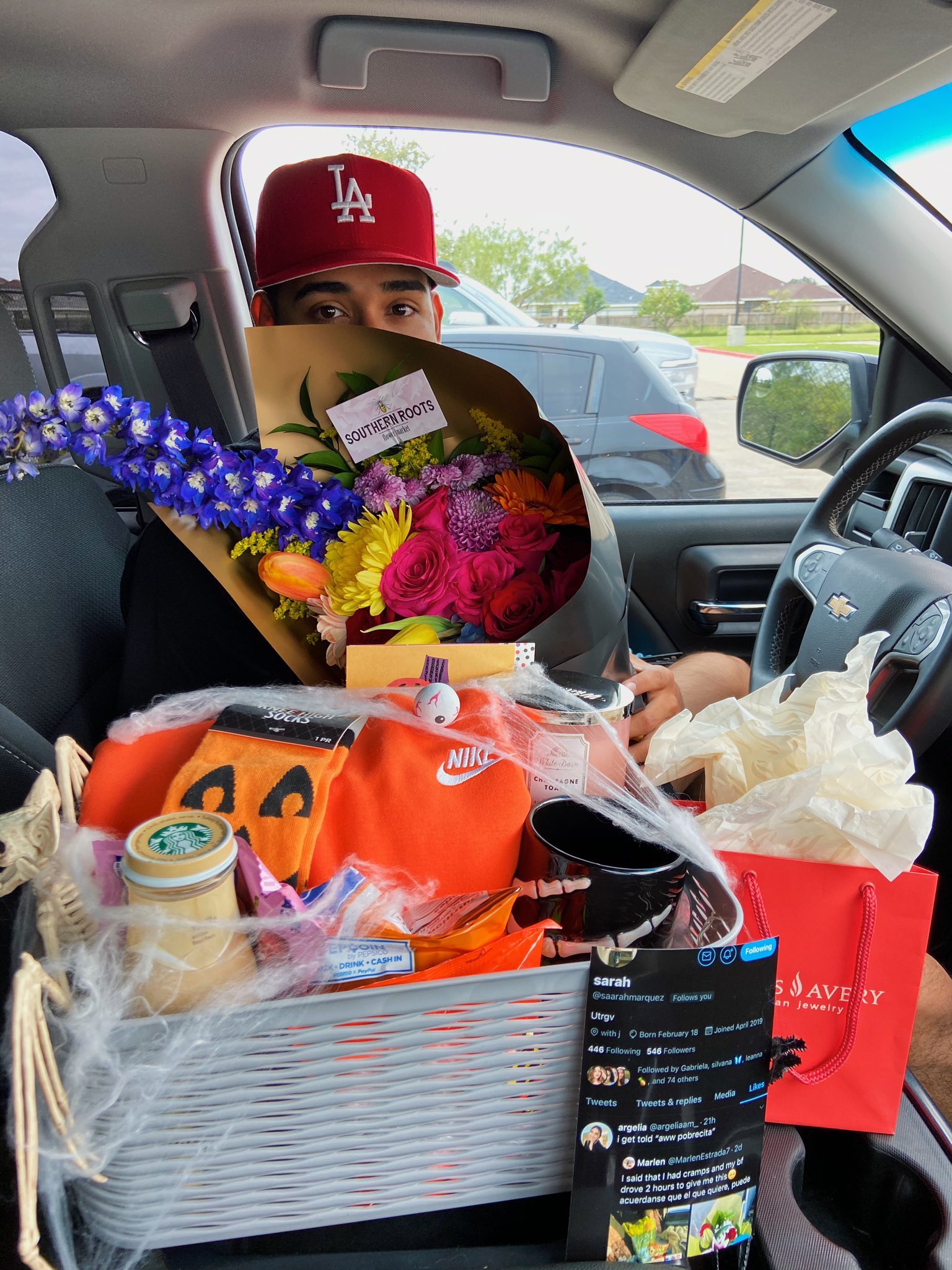 basket for my boyfriend with car stuff｜TikTok Search