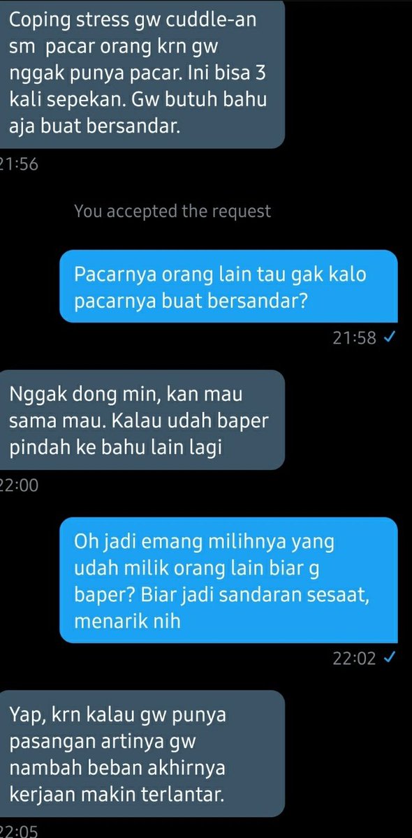 Dikirain cuma becandaan ajah sebagai cowok "neng, sini kalo butuh bahu bersandar sama abang aja"Ternyata cewek ada yang beneran hanya butuh tempat cuddle dan bersandar, kalo baper yah tinggal~