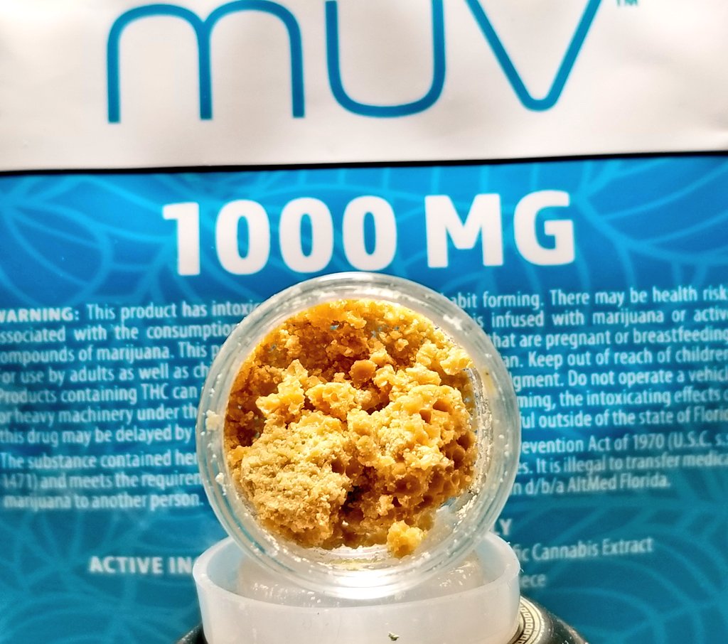 TheFLweed's tweet photo. Time to #wakenbake, put that orange juice away & hit some #orangeade today. Loaded with thc & hint of cbd, can't think of a better way to get #medicated this Manic Monday than with @muv_fl concentrates. ππβ #CannabisCommunity #mmjflorida #muvfl #mmj https://t.co/qUGaxXYgpX