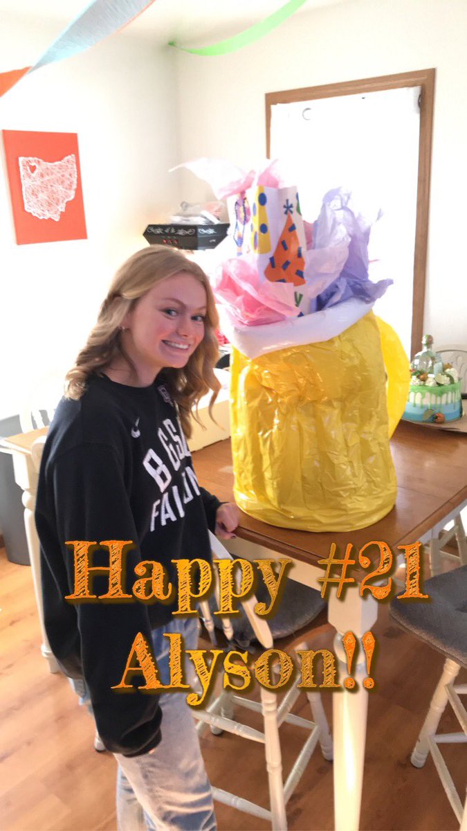 Happy 21st Birthday <a href="/alygoldsberry/">alyson</a> !!! 🎂 My little girl is growing up!