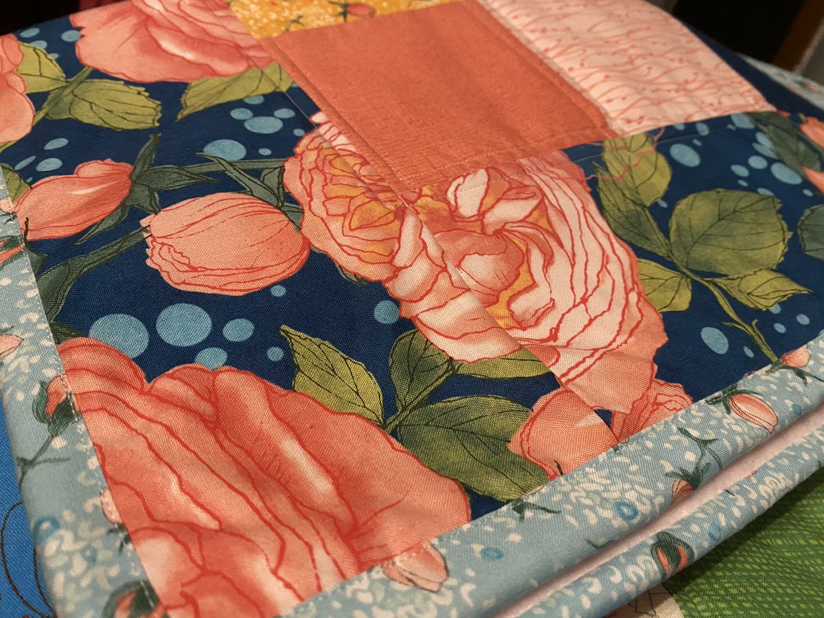 #Baby #patchwork #quilt made for a colleague’s new daughter yesterday. I love the bright florals <a href="/ModaFabrics/">ModaFabrics</a> <a href="/RobinPickens/">Robin Pickens</a> #AbbyRose