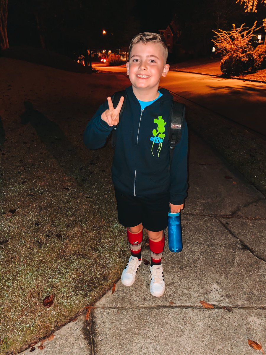 wanderlustsix's tweet photo. Red Ribbon Week • Socks to your knees, Say NO please! • Thank goodness every day is crazy sock day in dads sock drawer... 😂 @VaughanRockets https://t.co/D8DXoh7VUV