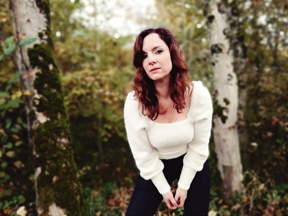 Der Herbst hüllt die Welt in seine schönsten Farben... ❣️
Liebt ihr den Herbst und den Winter auch so sehr wie ich? 

#herbst
#herbstlich #kalt #nebel #autumn #wald #forest #shootingimwald #shooting #gettogether #familienzeit #inspire #inspiration #herbstfarben #herbstliebe