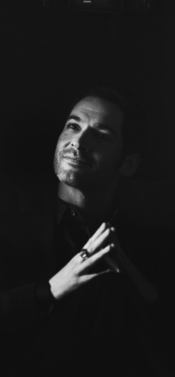 iphwl's tweet image. Lucifer S01 Part 1.
HQ:
7 Colored and B&amp;amp;W.
imgur.com/a/OuQwQ3P