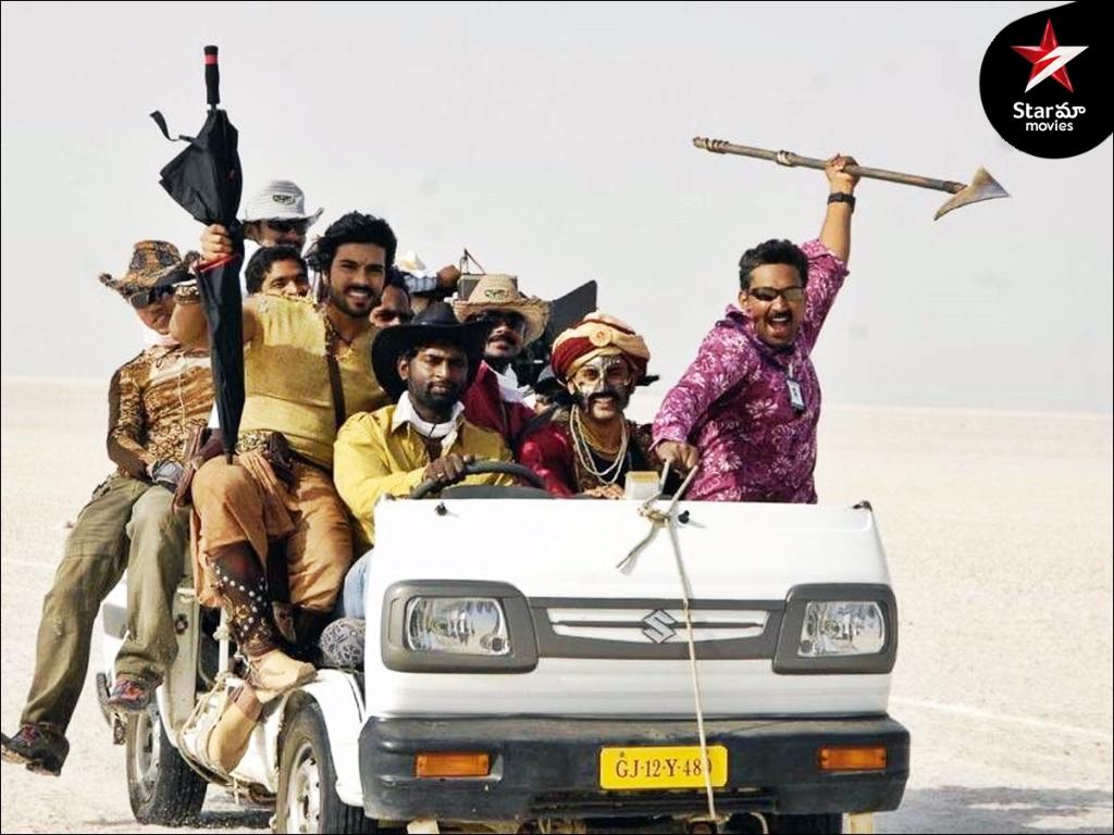 Memorable picture from the making of blockbuster #Magadheera
Today at 6 PM on @Star Maa Movies https://t.co/V519sh8tiT