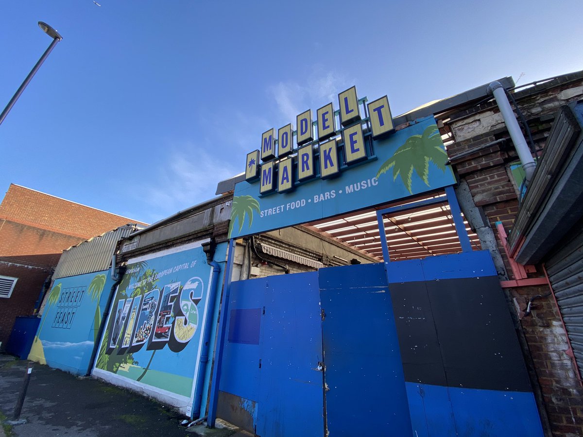 platinummind's tweet photo. I took these in Lewisham today. @Apple #shotoniphone #shotoniphone11pro #iphoneogram #lewisham #london #southeastlondon #londonlife #home #blueskies https://t.co/uSb1St3Azm