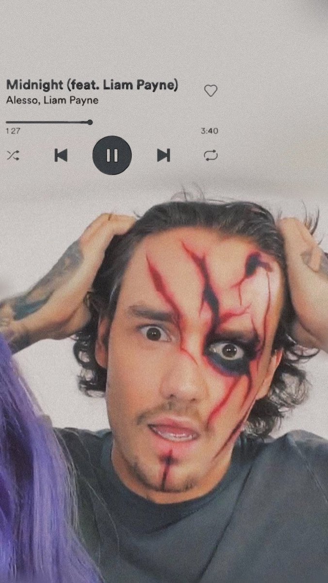 sctwpayne's tweet image. i tried to make some Liamween lockscreens 🥰🎃 #Liamween #LPCostumeComp