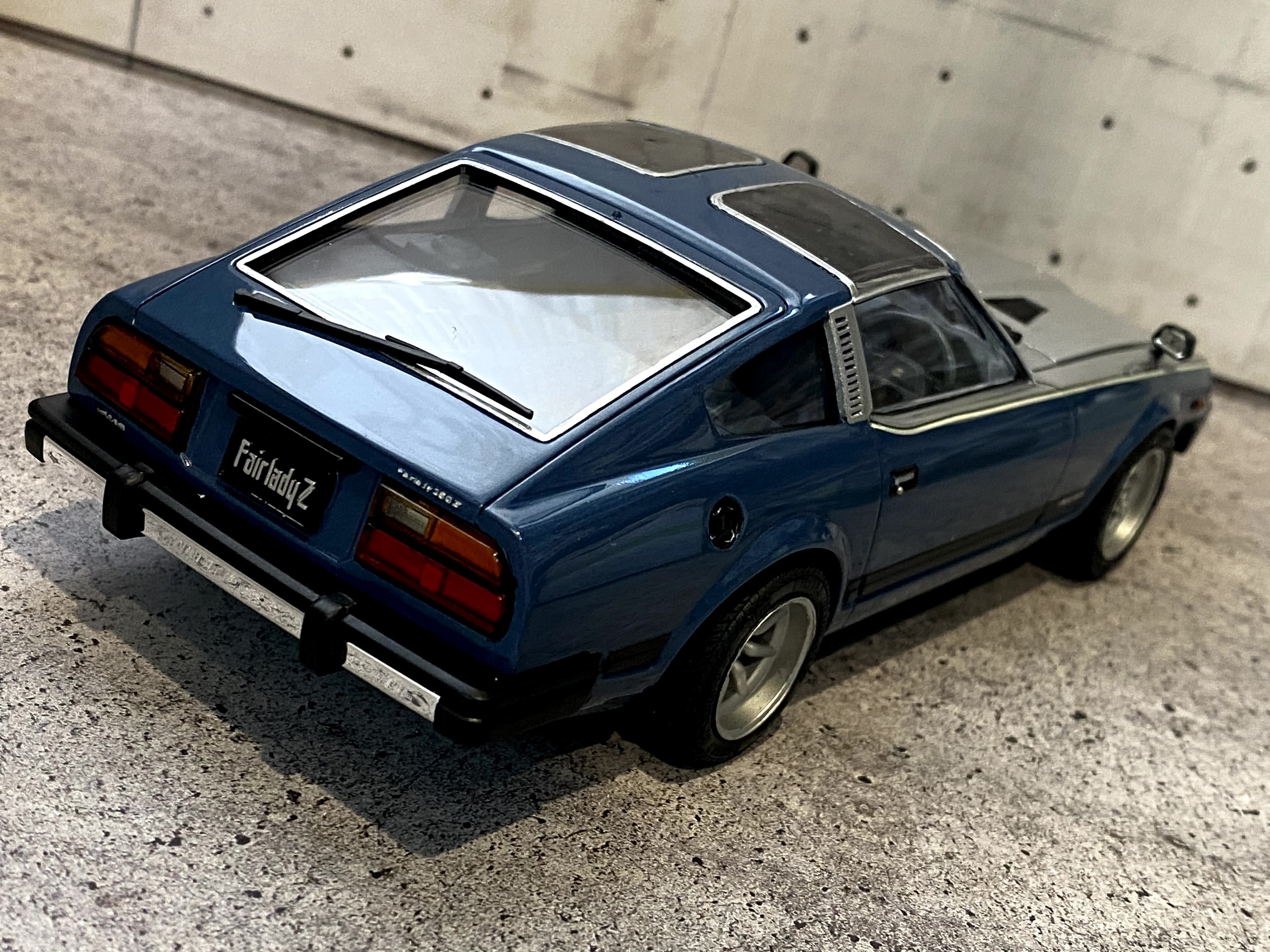 プラモの時間 制作動画 1 24 Tamiya Fairlady Z Datsun280zx Part3 クリア塗装 研ぎ出し 鏡面仕上げ 外装マスキング 外装塗装 仕上げ 視聴url T Co U32dgvn8va 晩酌の肴になればこれ幸い タミヤ ダットサン280zx フェアレディz