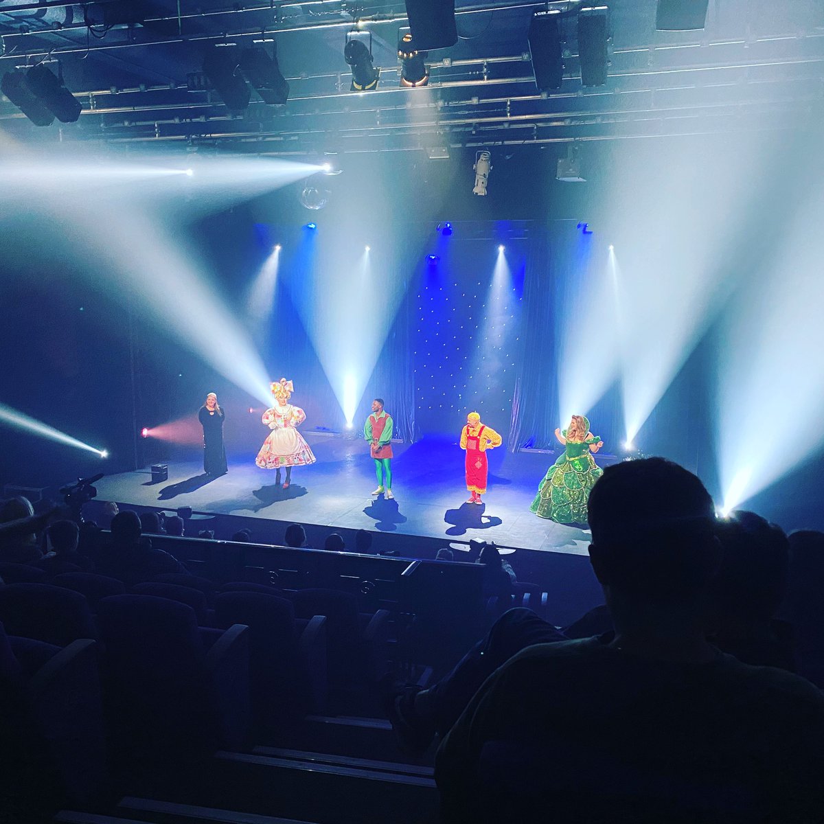 Loved <a href="/SillyBilly_Ant/">Ant Payne</a> ‘s show <a href="/StagSevenoaks/">The Stag Sevenoaks</a> yesterday. First class fun and hilarity. Cannot beat live theatre. Hadn’t realised how much I’d missed it! #supportlocal <a href="/SevenoaksPanto/">Sevenoaks Panto</a> <a href="/RosieGlossop/">Rosie Glossop</a> @JamieAlexWilson <a href="/MandyMuden/">Mandy Muden</a>