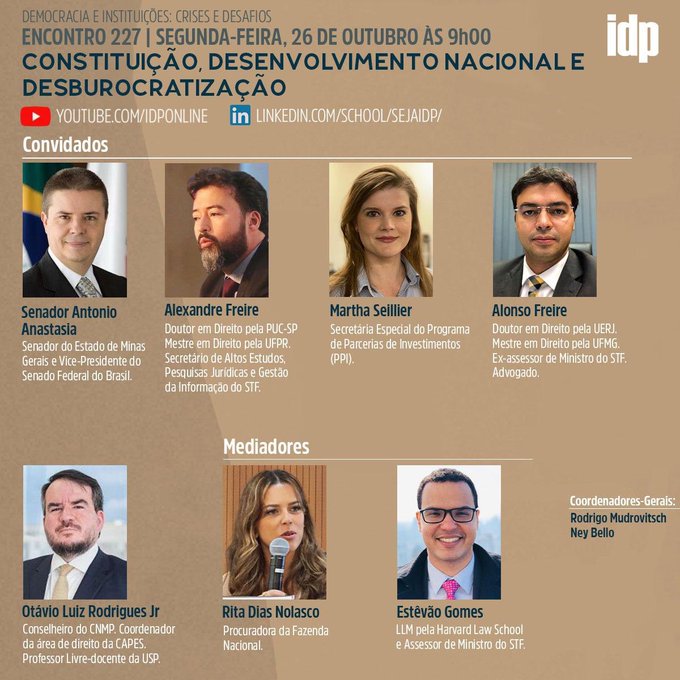 Hoje vamos discutir Constitui&ccedil;&atilde;o, Desenvolvimento e Desburocratiza&ccedil;&atilde;o. Acompanhe! https://t.co/6KN9P<a href="/tag/otrabalhoporminascontinua"class="tags"><span>#otrabalhoporminascontinua</span></a>