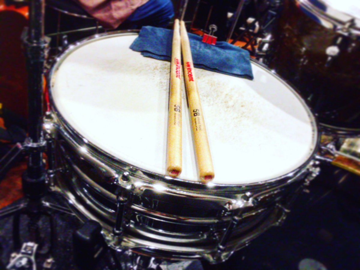 koichanman55's tweet photo. 七海有希ちゃんワンマンリハでした🥁
本番楽しみっ!
#wincentsticks https://t.co/WsV00HlXqF