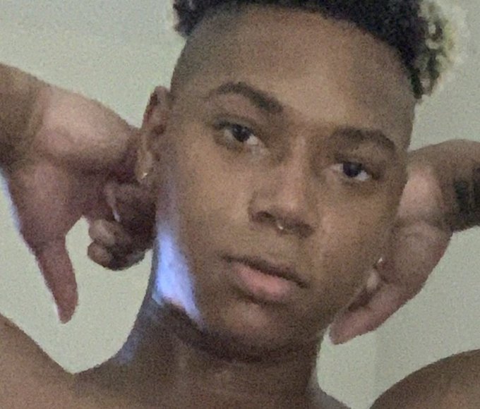 Watch Thee Heavyweight Champ 🥵's leaked NSFW photo on TwXstars