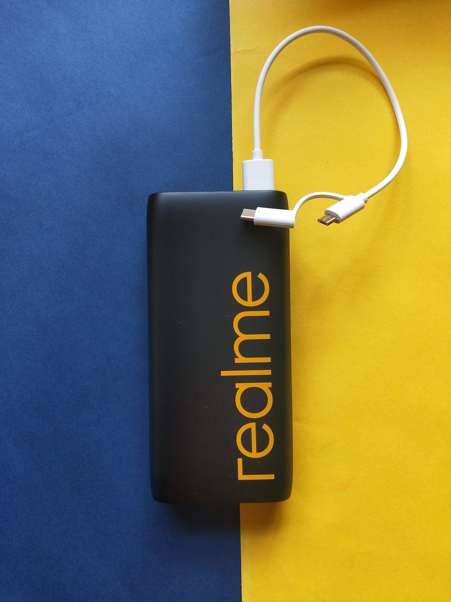 Jitendra_Jain99's tweet photo. Unboxing The Next Gen #realmePowerbank2 20000mAh is live on #realmeCommunity
https://t.co/MOv7sh6zvr
@realmemobiles @realmeLink @MadhavSheth1 @FrancisRealme @nidhi_bhatia @heysiddi @harisree24 https://t.co/HcFmMucK6T