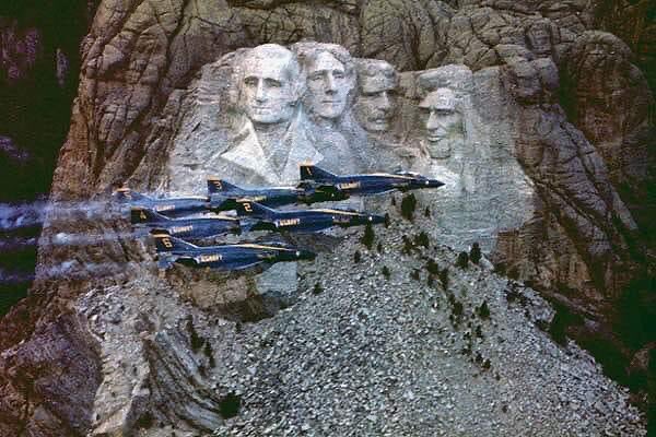 2020 recapped in images--NOT chronological