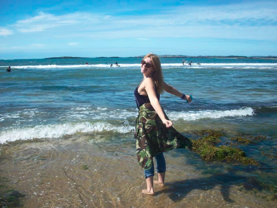 sophiassocials's tweet photo. #MeAt18
A shell of the person I was about to become, but slowly starting to realise that anything is possible if you are just given the right opportunity
β‘οΈ Every young person deserves the right to opportunity
I support @become1992βs call to end the #carecliff
#NLCW2020 #CEP https://t.co/CGLmlMnAOg