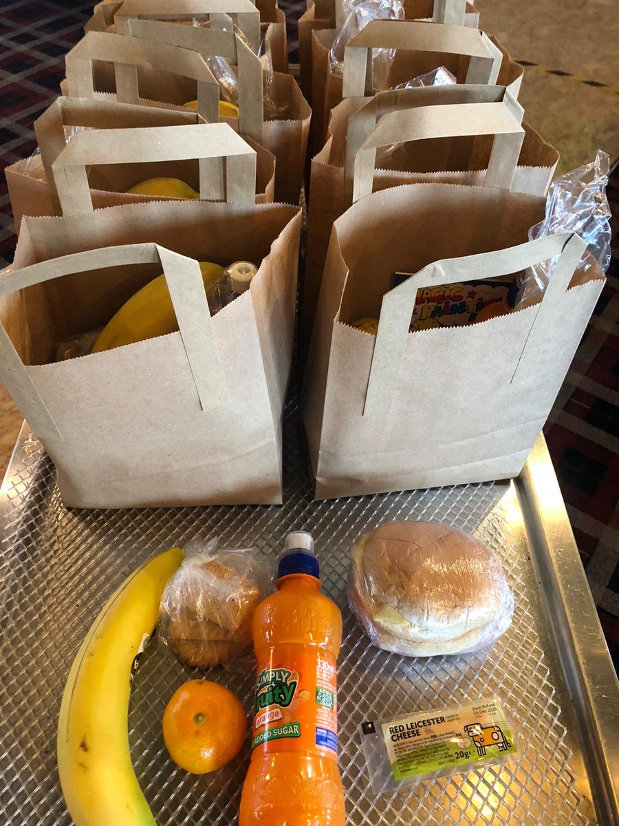 VeteransGarage's tweet image. Today, as well as everyday in the school holidays The VG will provide 20 FREE school lunches to Barton Moss Primary School. 

This link with the school, our veteran food bank which has been opened up to all will see The Veterans Garage provide around 48 meals this week.

#TeamVG