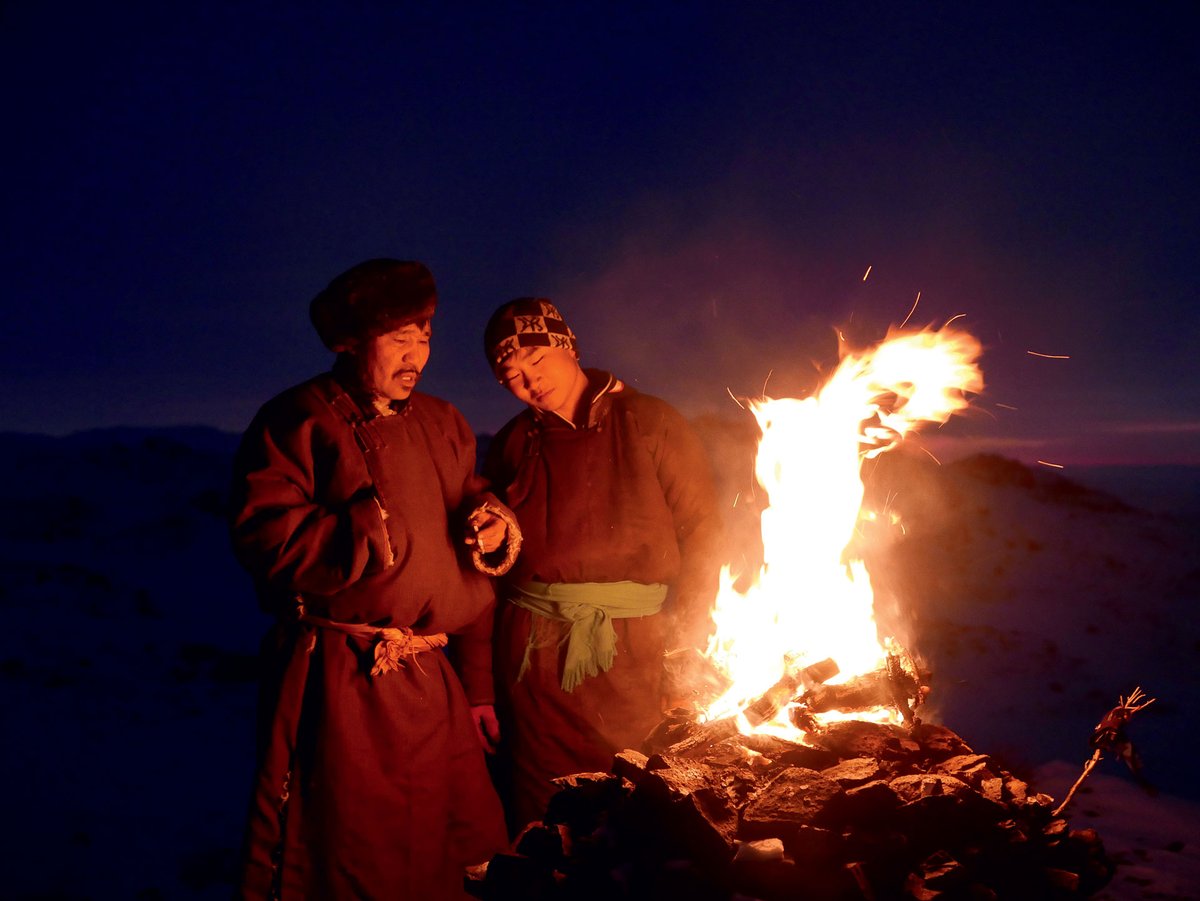 ChateauNantes's tweet photo. 📢 "Mongolie, intimités nomades" 
#expochateau accessible 7/7j sur les remparts jusqu'au 15 novembre 2020 ! 
#gratuit #photographie @QPNphoto 

📷 Marc Alaux a parcouru la Mongolie, a vécu avec les éleveurs pour étudier l’histoire et la langue 

➡️https://t.co/EzS6POxUEj https://t.co/h2OazVcUg6