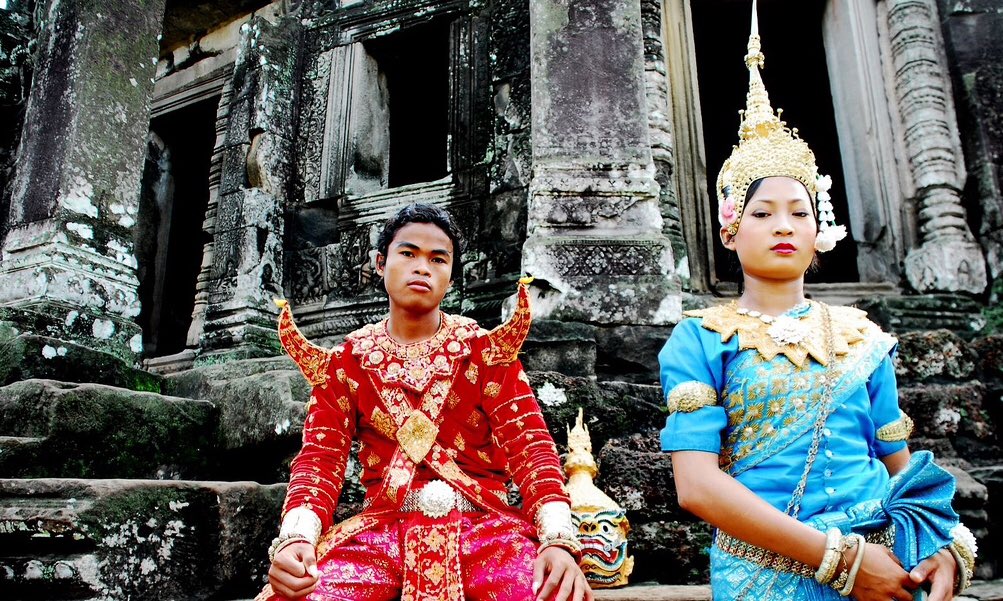 Khmer people of Cambodia also performs the dance on Ramayana. It is called "Reamker" which is also the name of Cambodian version of Ramayana.(4/n)