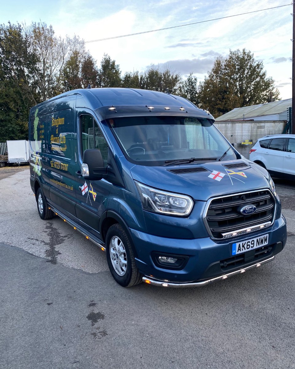 LALightBars's tweet photo. Thank you to Kingdom Of Mercia Ltd for your custom! 
Stunning Transit Mk8, Work consisted of the following...
- Acrylic Sun Visor With LED's
- Grill Bar With Strobes
- Low Bar
- Side Bars 
- Back Bar
------
T: 01205 460625
E: sales@lalightbars.co.uk
W: https://t.co/dEmf1OlNG2 https://t.co/55MX8Q1KIk