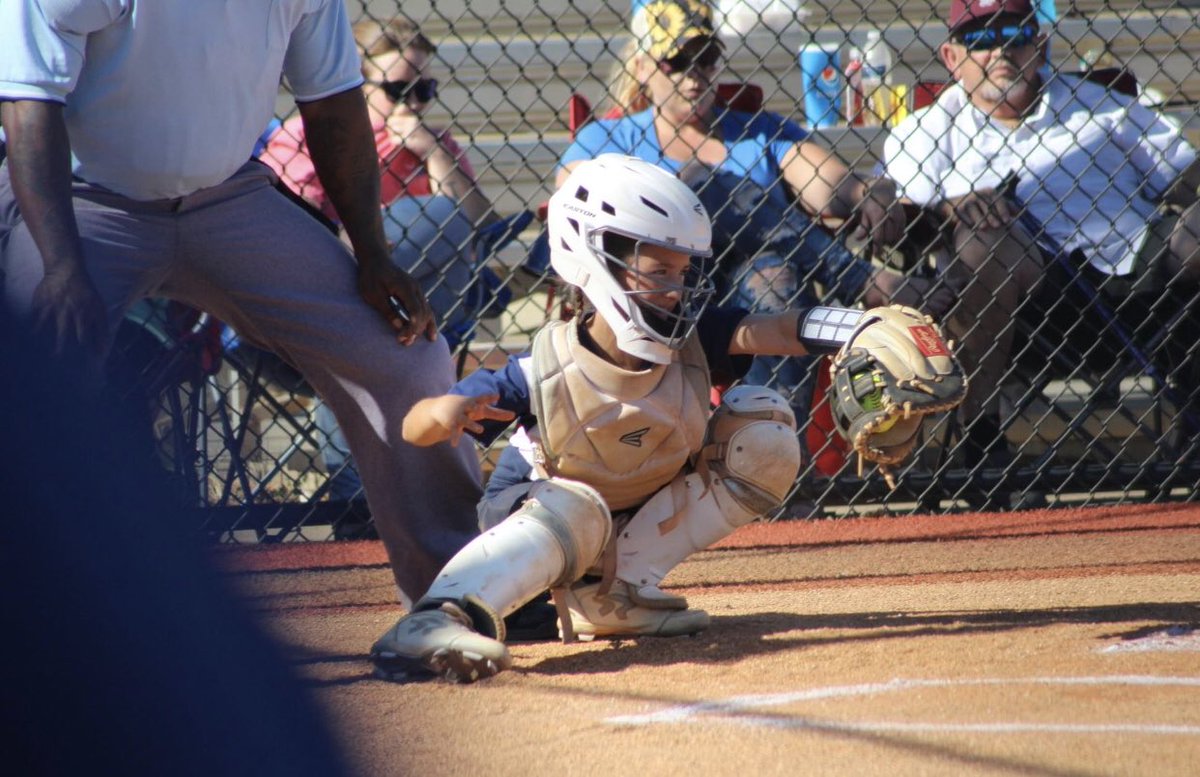 dabbs_madison's tweet photo. Good weekend playing some ball with my team!! #LLG #llgstrong #llggodwin #WorkHard #watchmegrow https://t.co/xERR7ODQmw