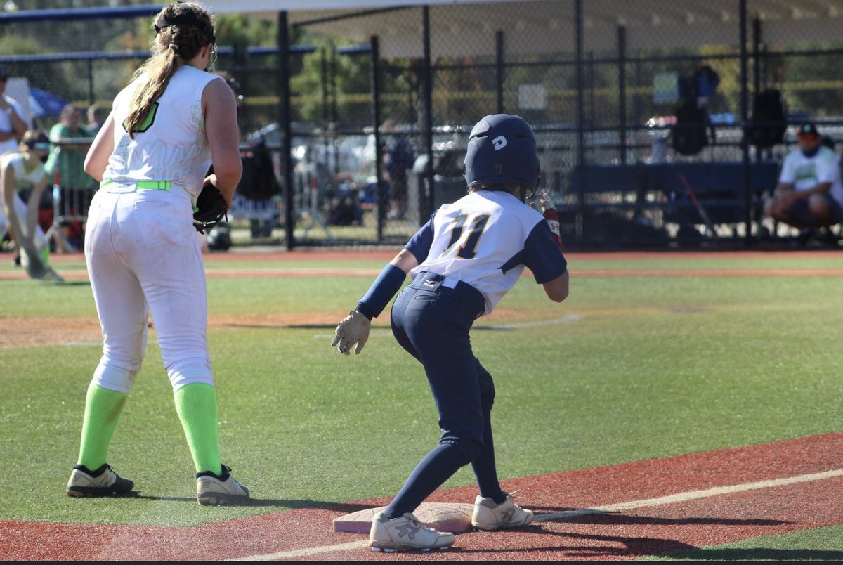 dabbs_madison's tweet photo. Good weekend playing some ball with my team!! #LLG #llgstrong #llggodwin #WorkHard #watchmegrow https://t.co/xERR7ODQmw