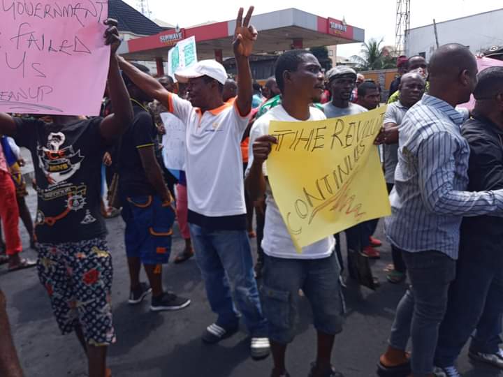 snnfeed's tweet photo. #AbaProtest #EndSARS today 26.10.2020 https://t.co/zNSwERrDvE