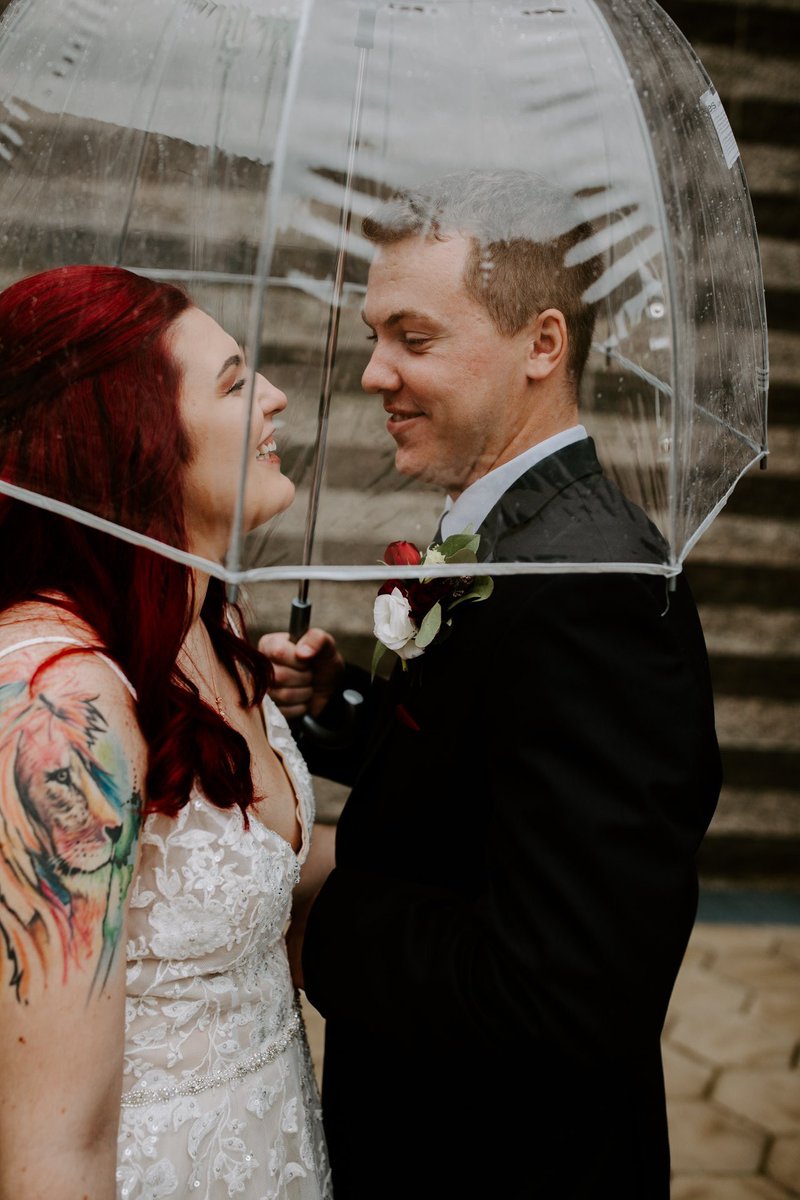 Happy first wedding anniversary to my other half. I love you so much 💕