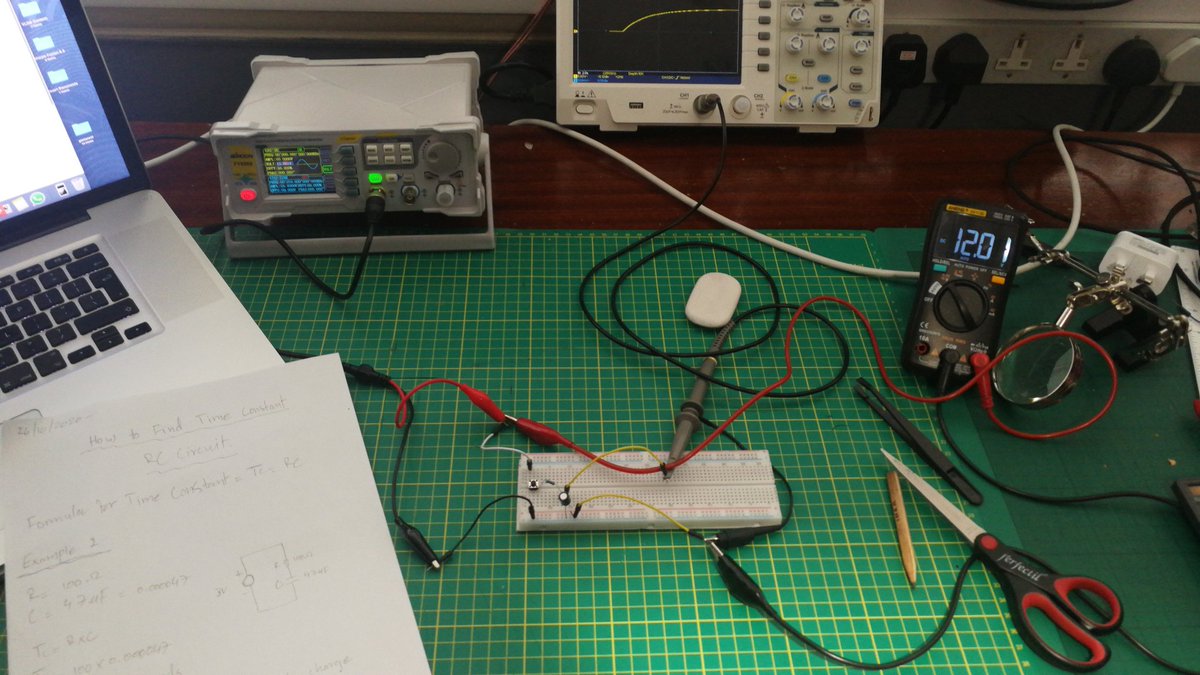 kaychoudri's tweet image. RC TIME Constant exercise

#electronics #radio #timeconstant #capacitor #resistor #circuit #workshop