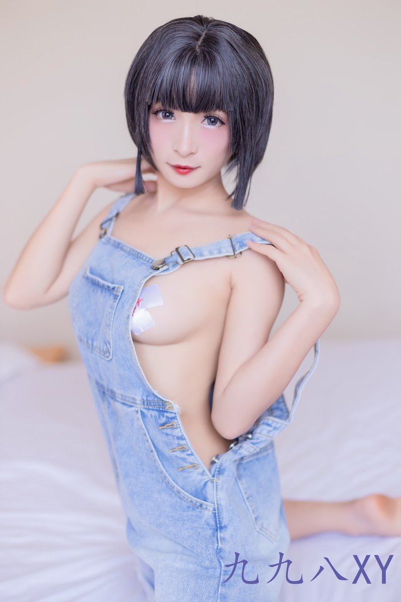 #萝莉 #少女写真 #裸足 

小哥哥！来吗？

这套图包已经出来啦！喜欢的宝宝可以去淘宝店购买哦！淘宝店是：BP萌图社！也可以复制链接去淘宝购买https://t.co/eIOAyj5YEV https://t.co/lpibvtMNDX