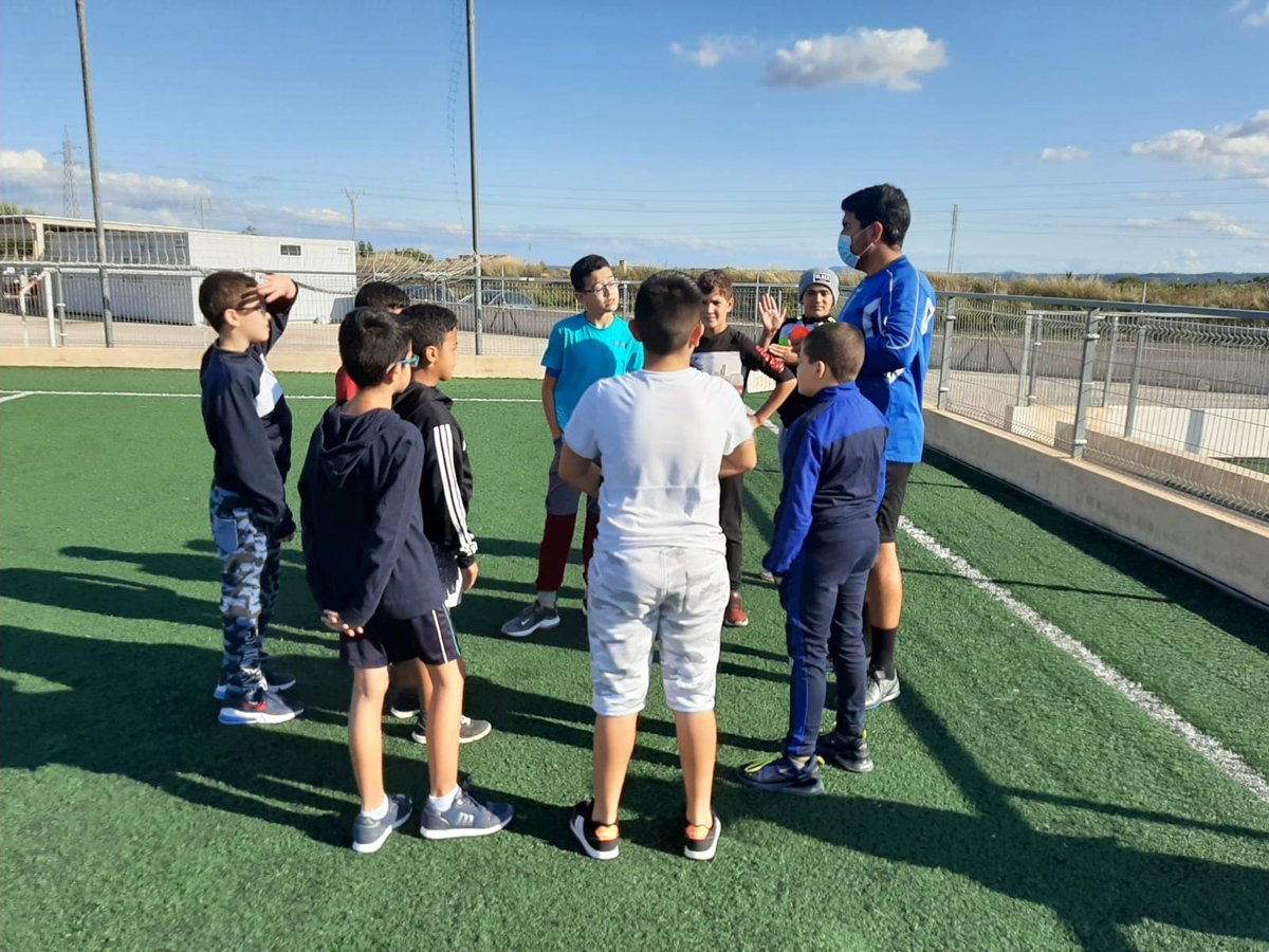 incaciutat's tweet photo. Durant el mes d’octubre, hem posat en marxa conjuntament amb @Probens_Mca, el projecte SOCINCA per promoure la salut física, psicològica i social en menors amb dificultats per accedir a activitats esportives i d’oci saludable. 

Tots els detalls aquí: https://t.co/eFNNdeOJI9 https://t.co/qFwCO4ugTJ