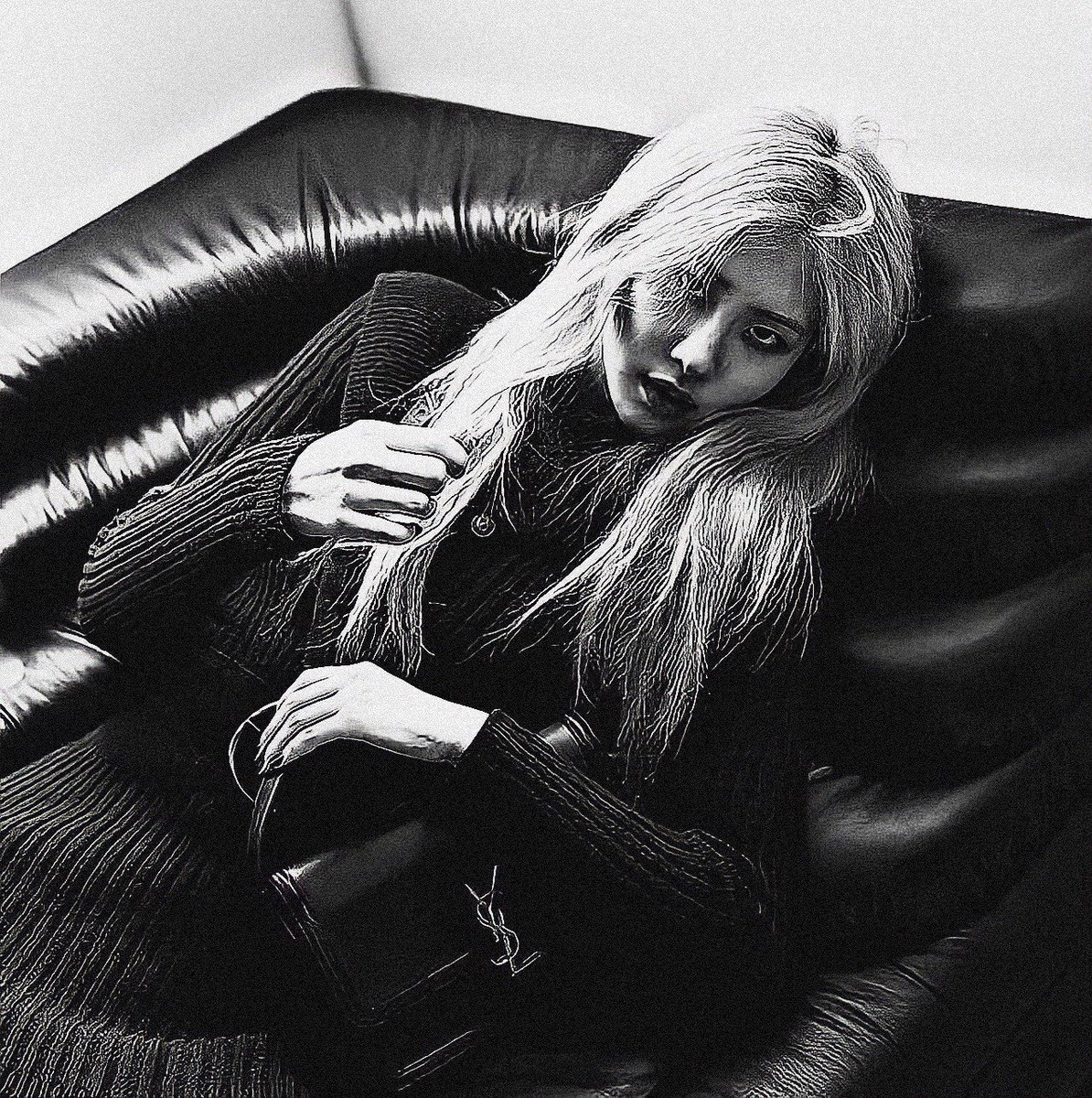 𓏻  ᚕᚐ𓎆̳ ˉ✟̸ quinzel.💲 /  ╸  ⁎ ลฟตท ✟̸ 𓈒 ᚐ𓊪̳ᚕ