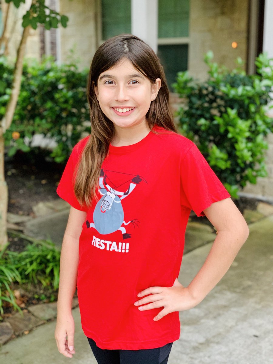 SaraZoco1's tweet photo. Ready for first day of Red Ribbon Week. @TWEHowl #twehowl  #TWErrw https://t.co/rE7sN1z5y4