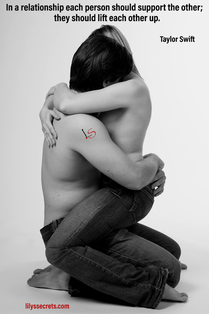 lilys_secrets's tweet photo. Supporting each other! https://t.co/AP4w9510U2

#Passion  #selfcare  #Loveyourself  #loveislove  #bodylanguage  #SensualScribbles  #wellness  #confidence  #couple  #couples  #couplesfun #Pleasureuu #folllowme  #FolloMe #relationship https://t.co/xQNqXjXvw4