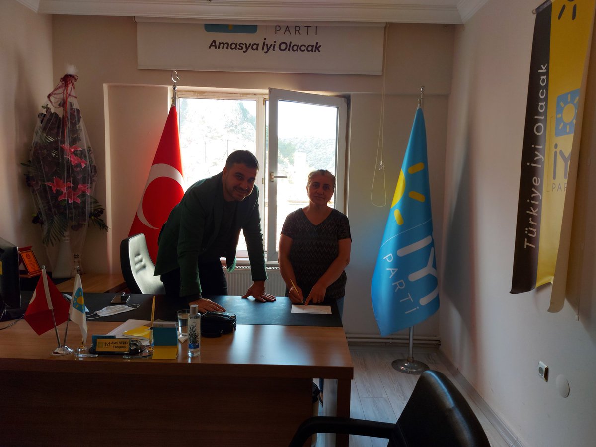 Yeni üyelerimizle büyümeye devam ediyoruz, birlikte iktidar olacağız o sevinci birlikte yaşayacağız...
#TürkiyeİYİOlacak #AmasyaİYİOlacak