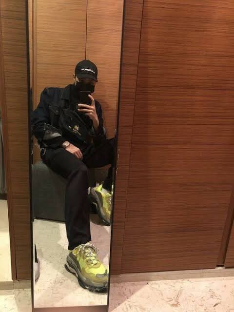 jhope mirror selfiesa healing thread;