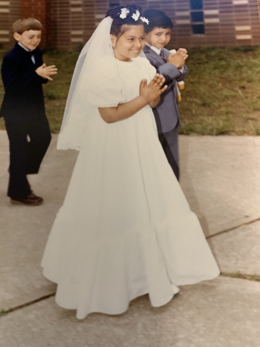 LiviaHarding's tweet image. First Communion 2020 vs 1984. Thank you for helping us get this done safely @hrosarychurch @HRBurlington