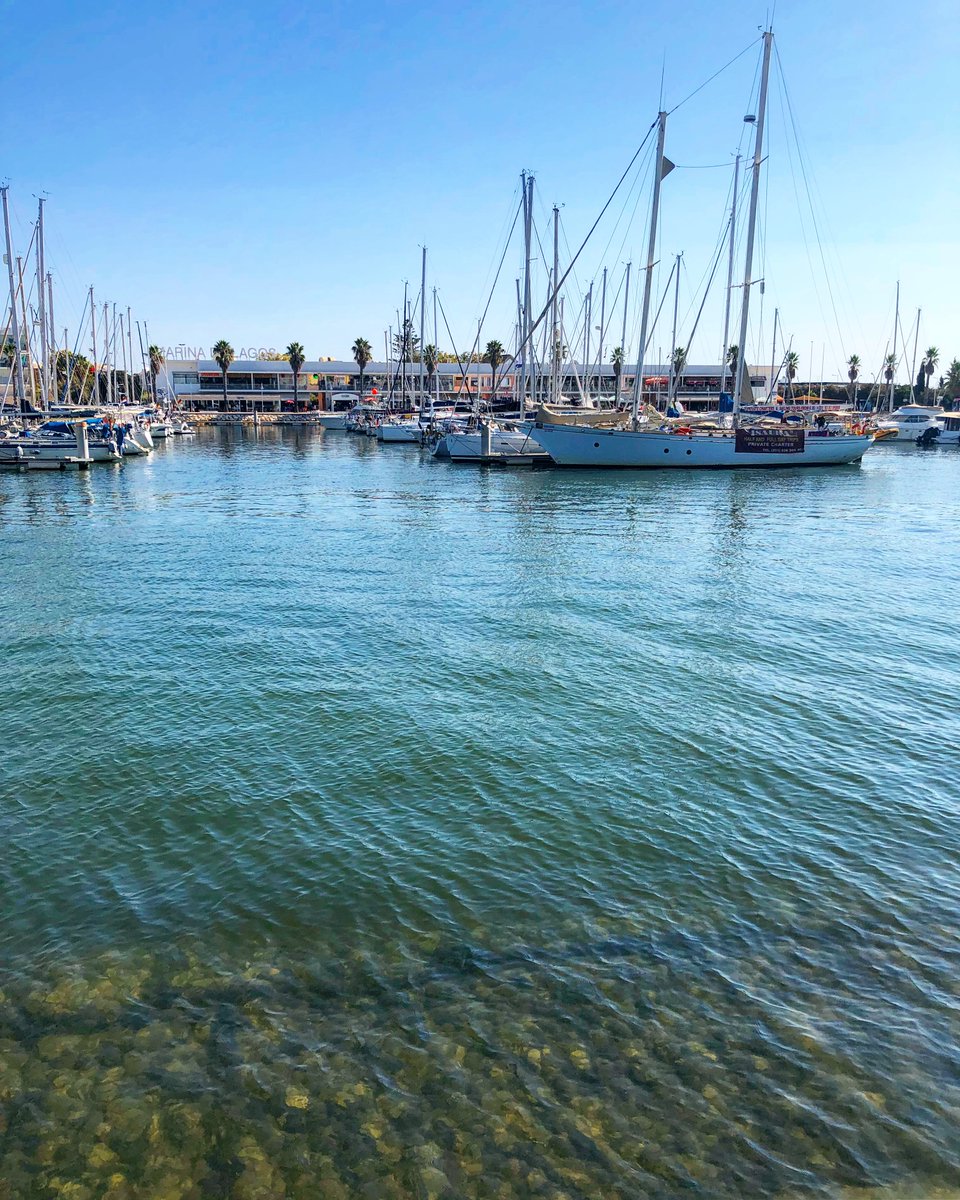 valetedecopaspt's tweet photo. 🔺 Um passeio na Marina. 🚤🛥⚓️
.
.
#lazer #lugares #algarve #lagos #marinadelagos #marina #barcos #boats #passeio #portugal #viajar https://t.co/fP5TbVw5b1