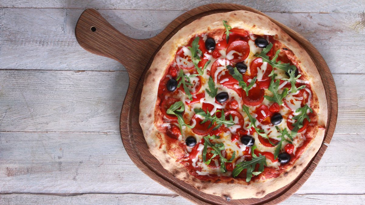 Our takeaway pizzas are still flying out! If you're not quite ready to dine in with us, take a little Fishpool home with our pizza collection service 🍕 Give us a call on 01606 883277 to order and collect!