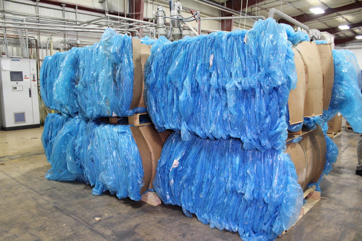 CortecCorp's tweet photo. Are you ready to join the circular economy as a Cortec #recycling partner? Find out how: https://t.co/qkTCLI3k8r #Cortec #VCI #VCIPaper #VCIFilm #corrosionprotection #sustainability https://t.co/CPWriOx8AM